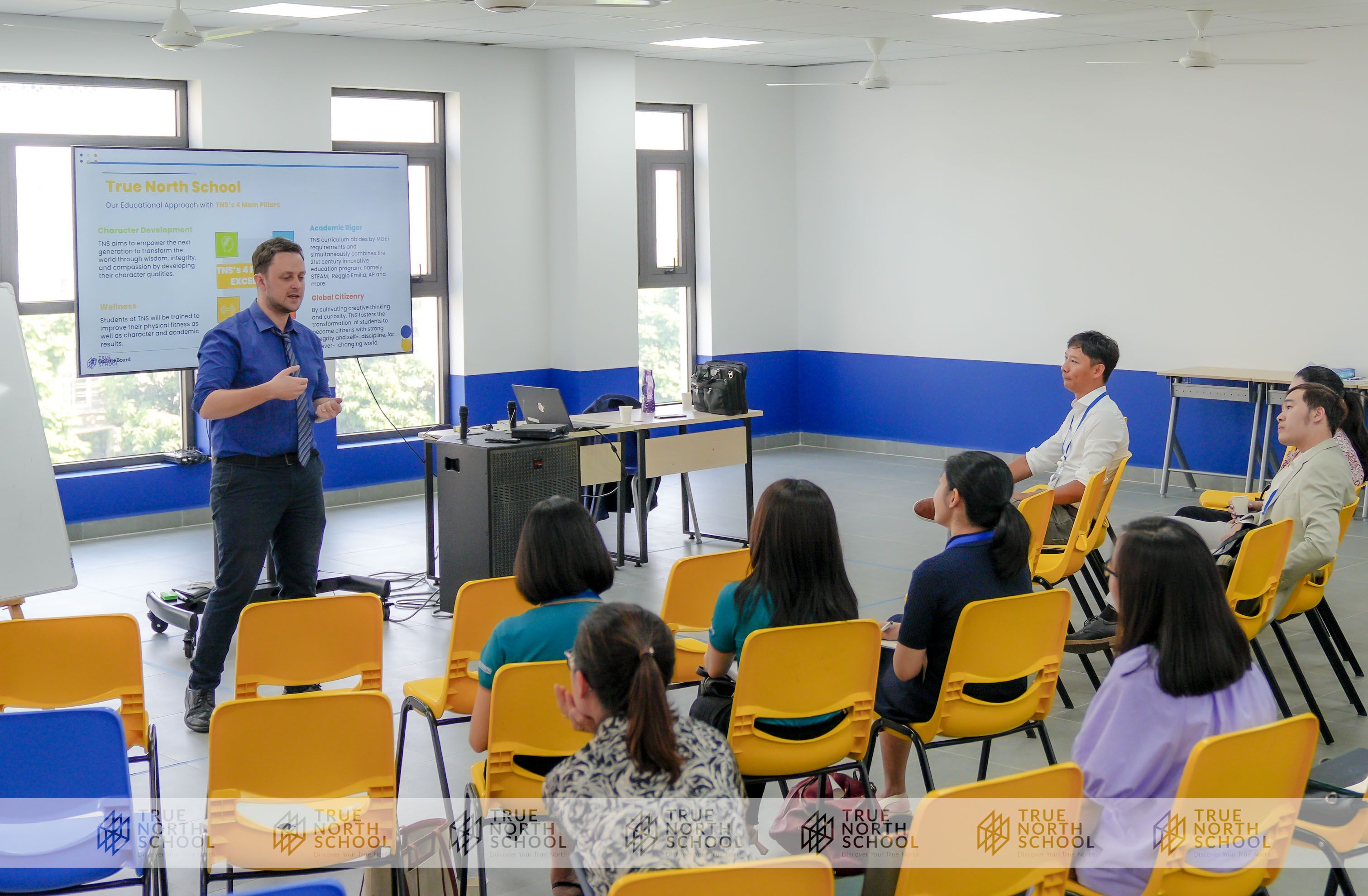 Thầy cô giáo dạy AP tại True North International School