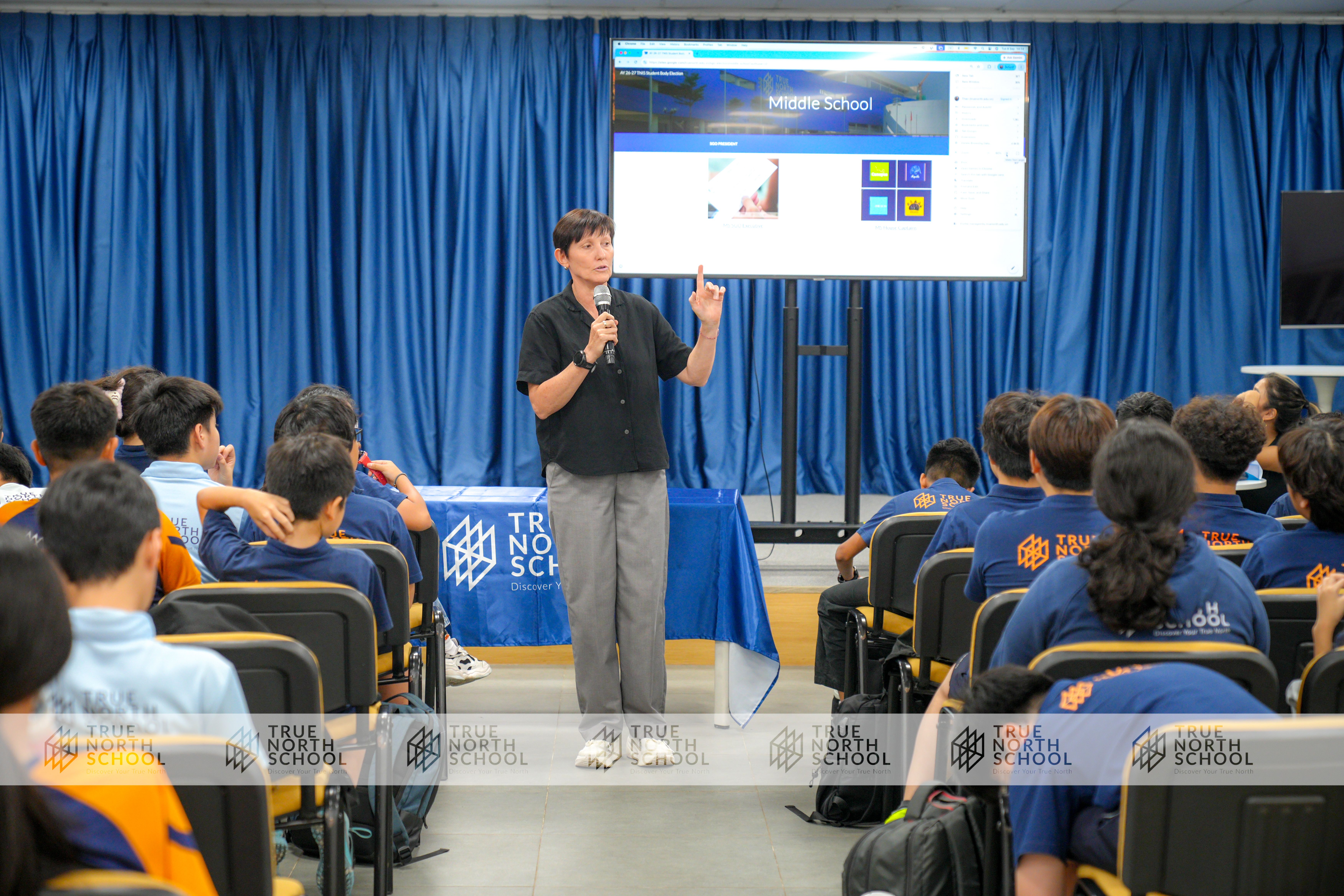 thi AP trên Bluebook tại Việt Nam năm 2026